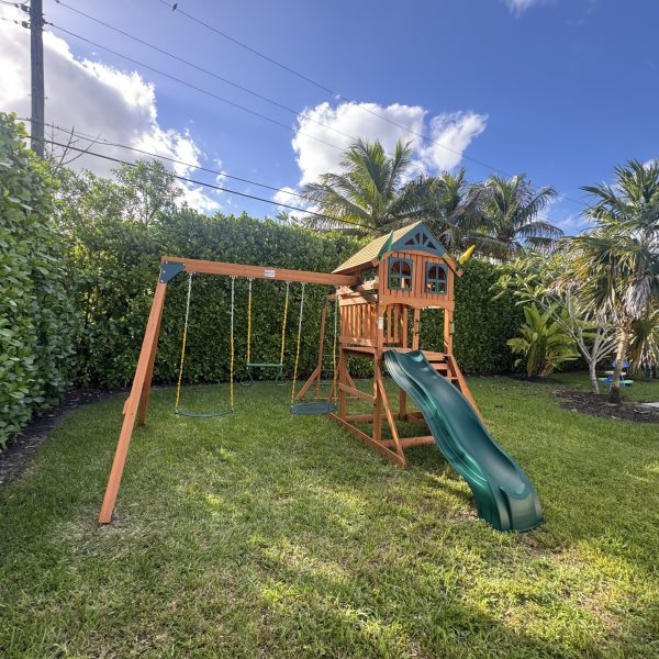 playground-assembly-5
